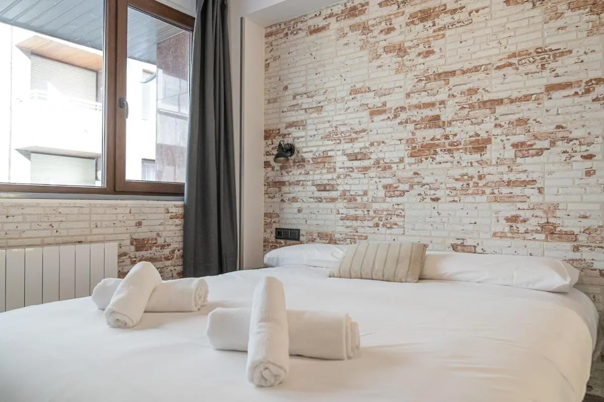 Pension H30 Salces Licencia Hbi01292 Bilbao Guest house