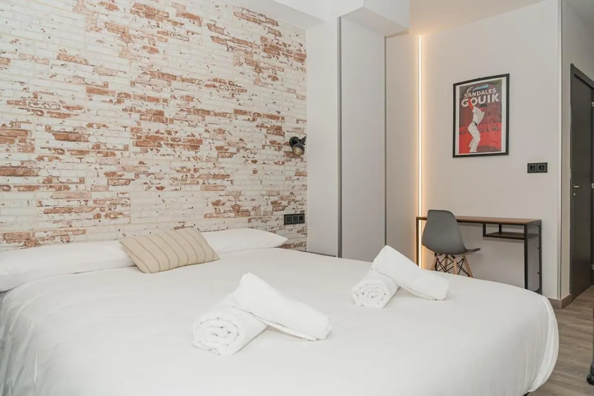 Pension H30 Salces Licencia Hbi01292 Bilbao 0*,  Spain